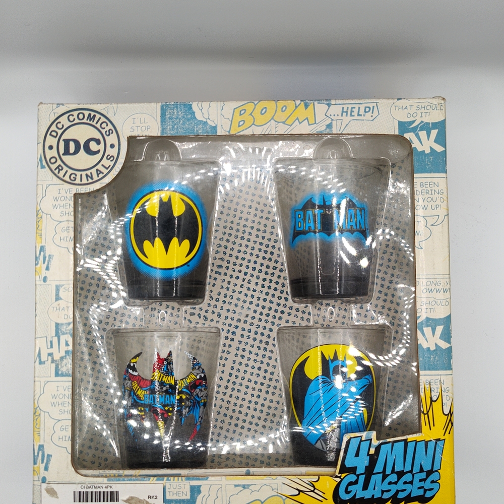 DC Comics Batman NWT 4 Mini Glass Set